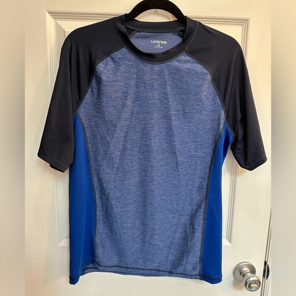 2 Lands End short sleeve rash guards in blue and gray size Medium - Picture 1 of 8